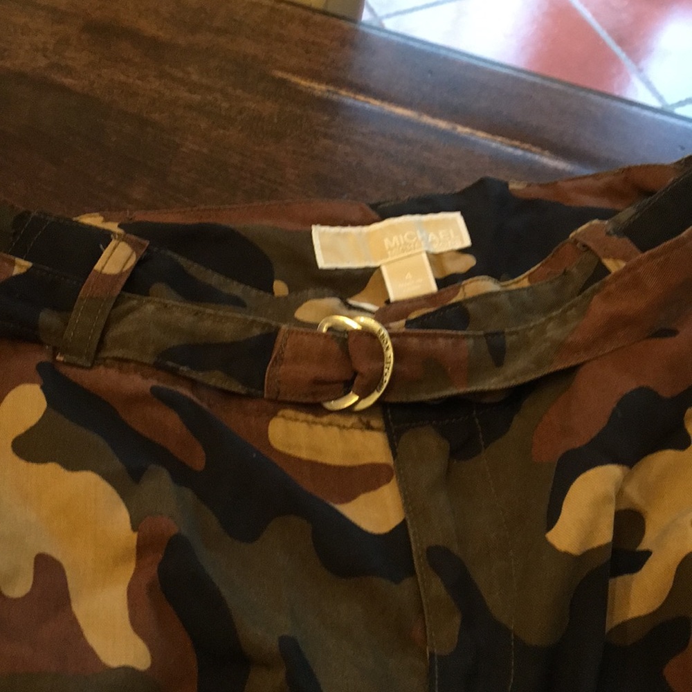Pants - Picture 2 of 4